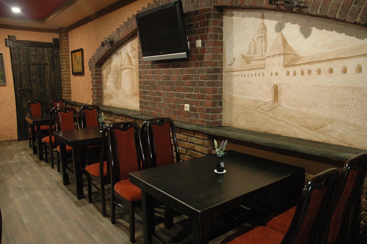 Guest House Lviv Bagian luar foto